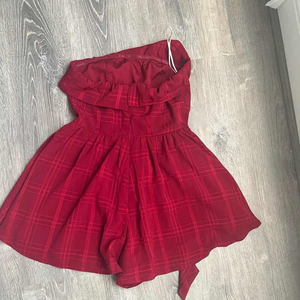 Balance Red Romper - Picture 2 of 4